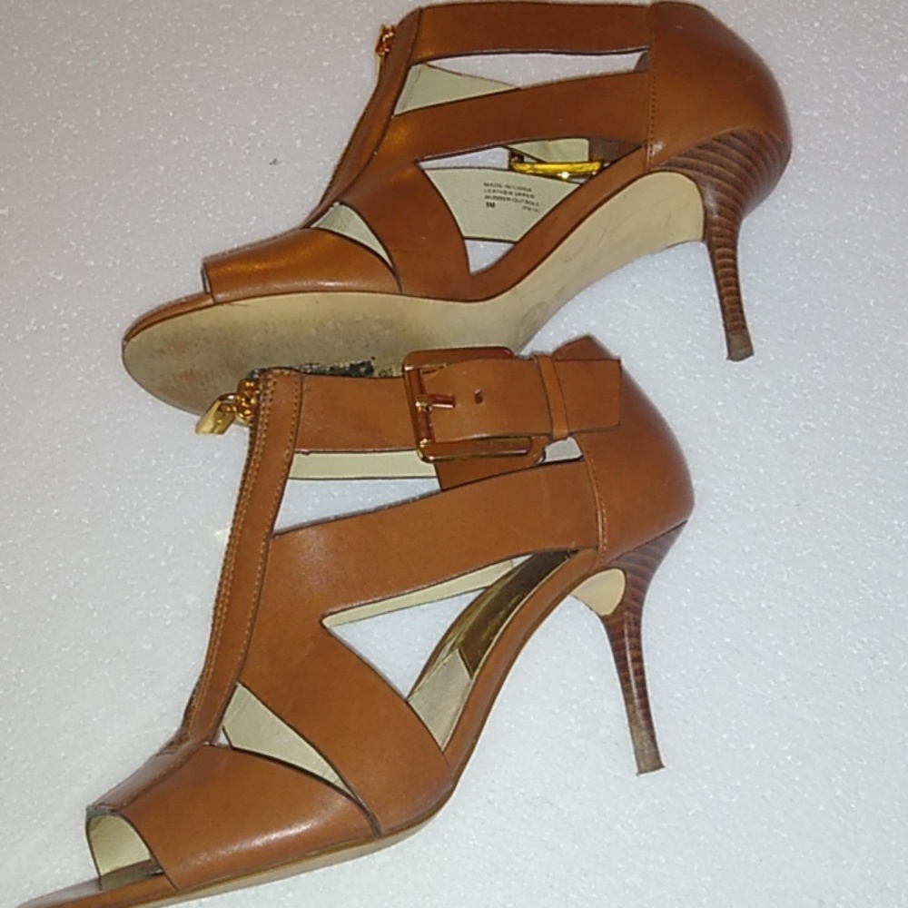 💖Michael Kors💯 Sexy heels. - Picture 1 of 8